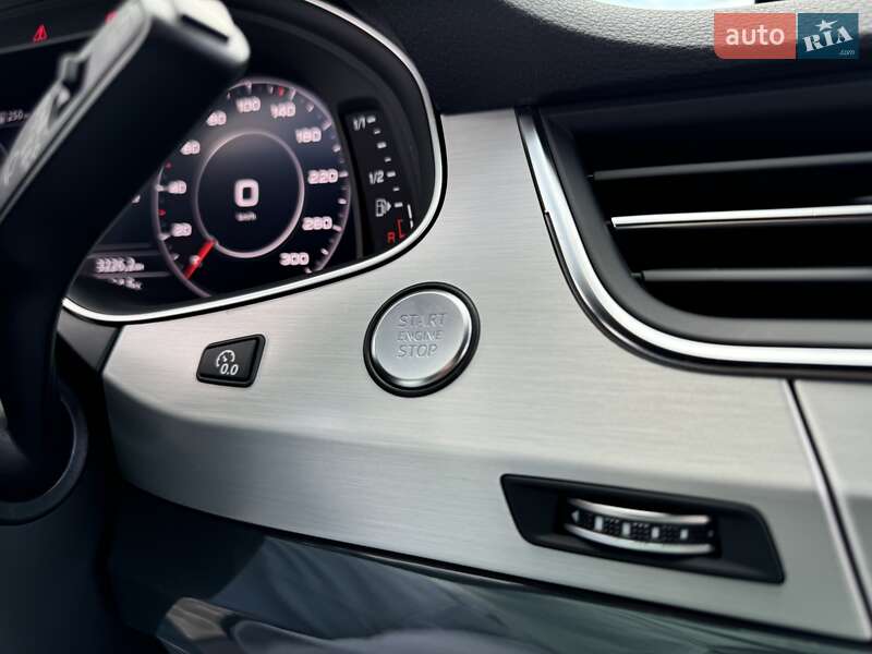 Позашляховик / Кросовер Audi Q7 2018 в Києві фото 71 Позашляховик / Кросовер Audi Q7 2018 в Києві