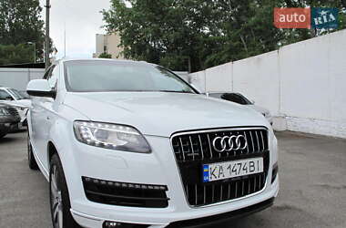 Внедорожник / Кроссовер Audi Q7 2014 в 