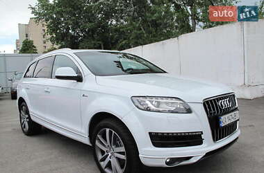 Внедорожник / Кроссовер Audi Q7 2014 в 