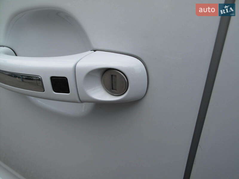 Внедорожник / Кроссовер Audi Q7 2014 в Киеве