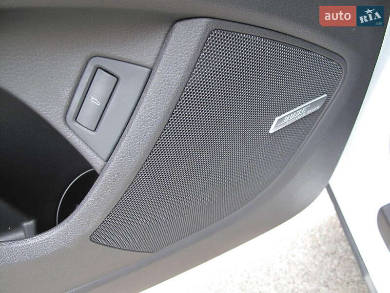 Внедорожник / Кроссовер Audi Q7 2014 в Киеве