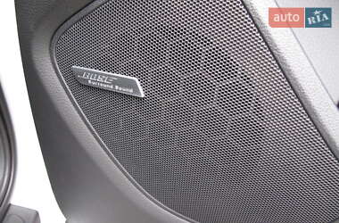 Внедорожник / Кроссовер Audi Q7 2014 в 