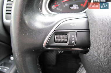 Внедорожник / Кроссовер Audi Q7 2014 в 