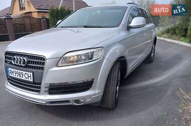 Внедорожник / Кроссовер Audi Q7 2008 в 