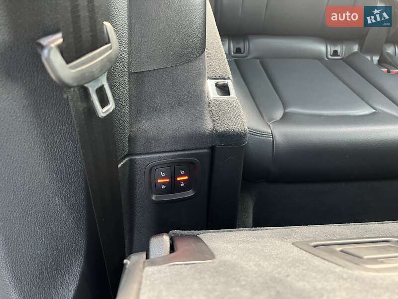 Внедорожник / Кроссовер Audi Q7 2018 в Киеве