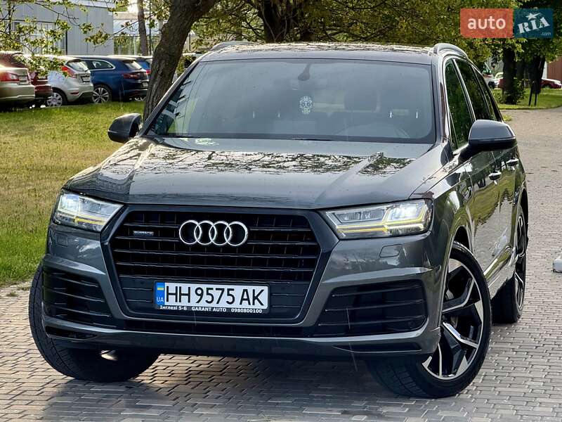 Позашляховик / Кросовер Audi Q7 2018 в Одесі