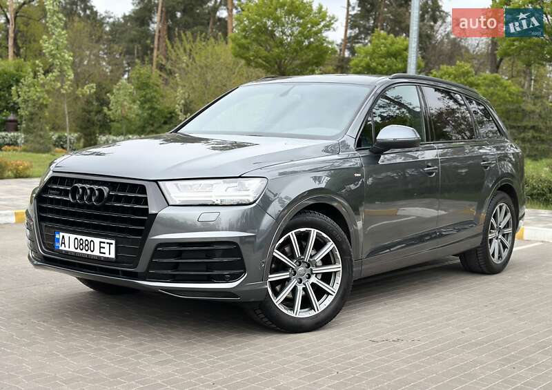Внедорожник / Кроссовер Audi Q7 2018 в Буче