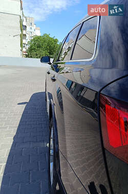 Позашляховик / Кросовер Audi Q7 2020 в 