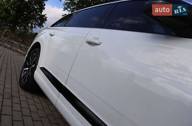 Внедорожник / Кроссовер Audi Q7 2016 в 