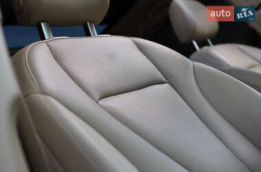 Внедорожник / Кроссовер Audi Q7 2016 в 