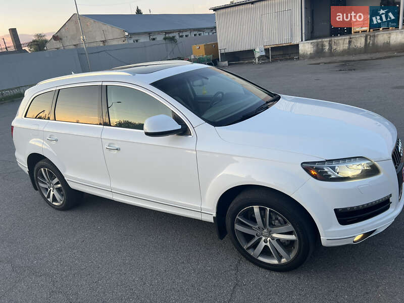 Внедорожник / Кроссовер Audi Q7 2011 в Ужгороде