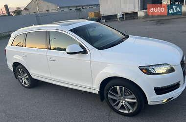 Внедорожник / Кроссовер Audi Q7 2011 в 