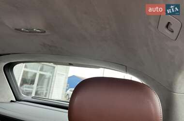 Внедорожник / Кроссовер Audi Q7 2016 в 
