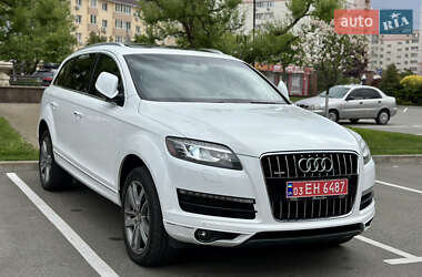 Внедорожник / Кроссовер Audi Q7 2011 в 