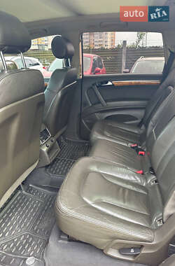 Внедорожник / Кроссовер Audi Q7 2007 в 