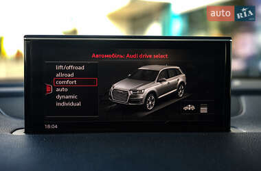 Внедорожник / Кроссовер Audi Q7 2017 в 