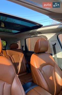 Внедорожник / Кроссовер Audi Q7 2016 в 