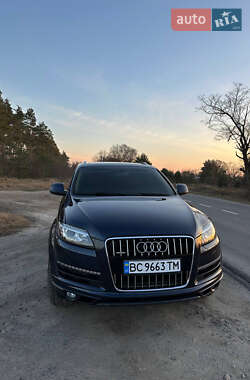Внедорожник / Кроссовер Audi Q7 2014 в 