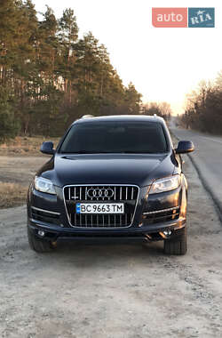 Внедорожник / Кроссовер Audi Q7 2014 в 