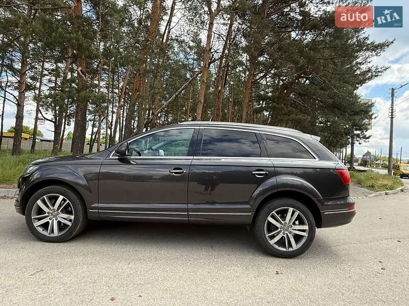 Позашляховик / Кросовер Audi Q7 2011 в Кропивницькому