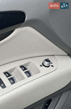 Внедорожник / Кроссовер Audi Q7 2013 в 
