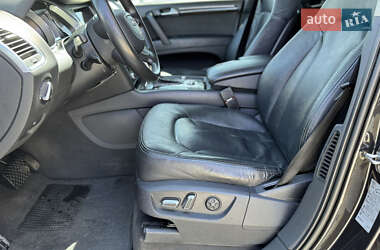 Внедорожник / Кроссовер Audi Q7 2013 в 