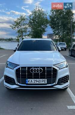 Внедорожник / Кроссовер Audi Q7 2023 в Киеве