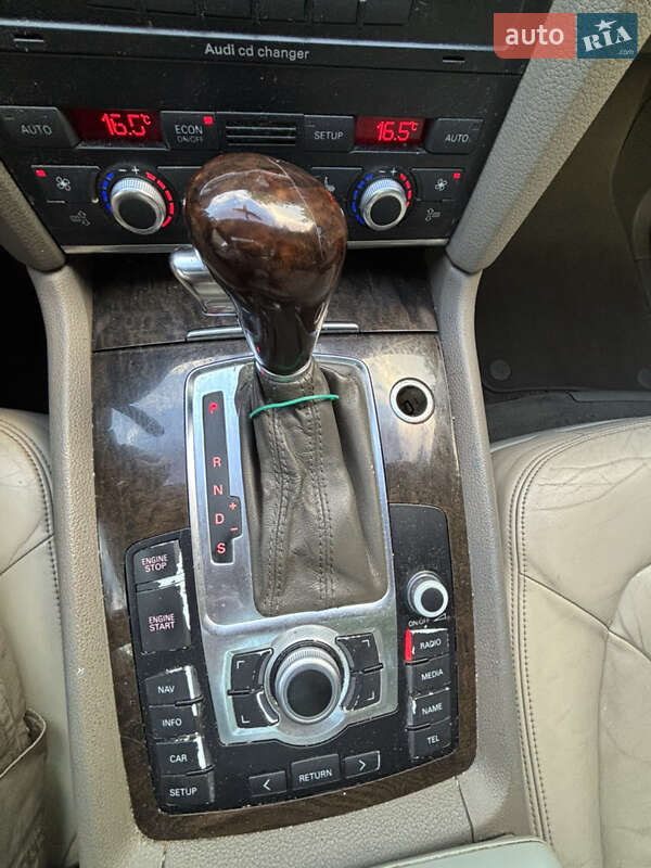 Позашляховик / Кросовер Audi Q7 2007 в Києві