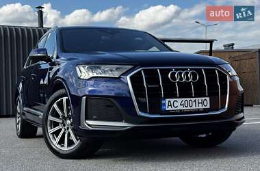 Внедорожник / Кроссовер Audi Q7 2019 в Киеве