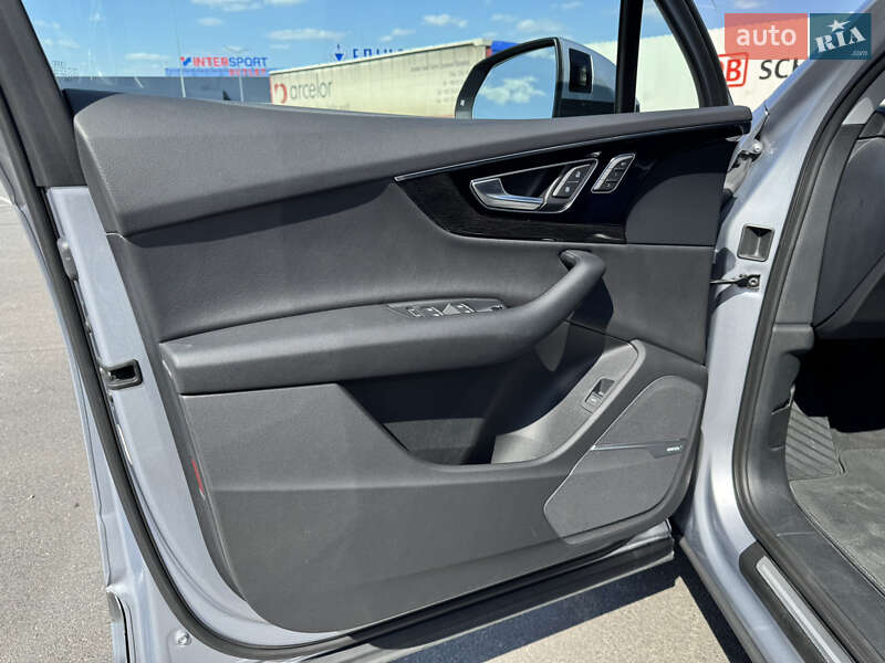 Внедорожник / Кроссовер Audi Q7 2019 в Днепре фото 25 Внедорожник / Кроссовер Audi Q7 2019 в Днепре
