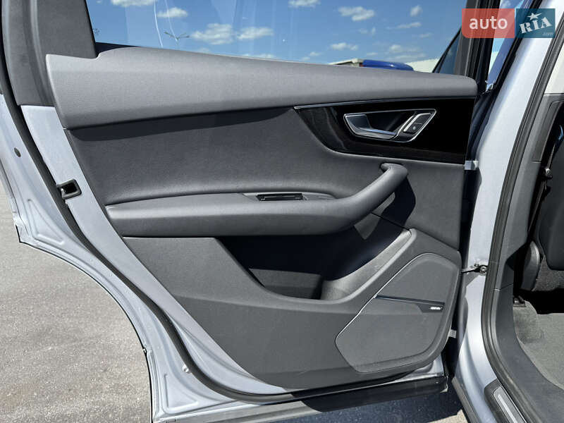 Внедорожник / Кроссовер Audi Q7 2019 в Днепре фото 27 Внедорожник / Кроссовер Audi Q7 2019 в Днепре