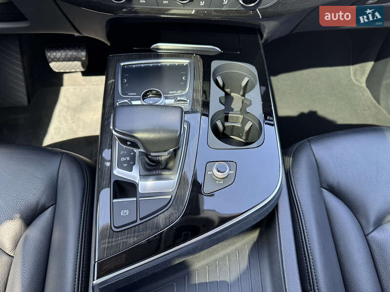 Внедорожник / Кроссовер Audi Q7 2019 в Днепре фото 30 Внедорожник / Кроссовер Audi Q7 2019 в Днепре