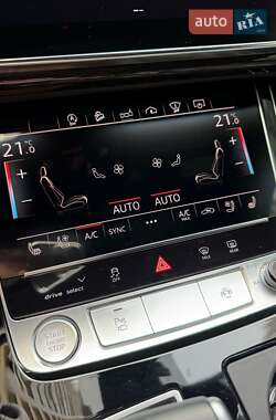 Внедорожник / Кроссовер Audi Q7 2019 в 