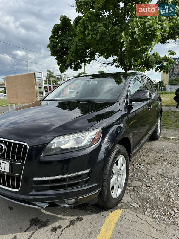 Позашляховик / Кросовер Audi Q7 2012 в Києві