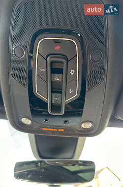 Внедорожник / Кроссовер Audi Q7 2021 в 