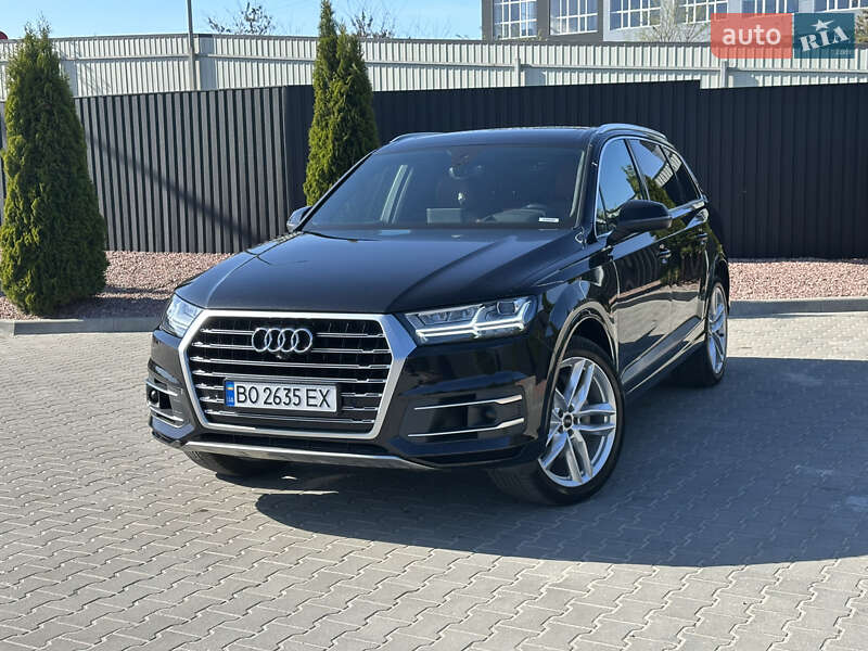 Внедорожник / Кроссовер Audi Q7 2018 в Тернополе