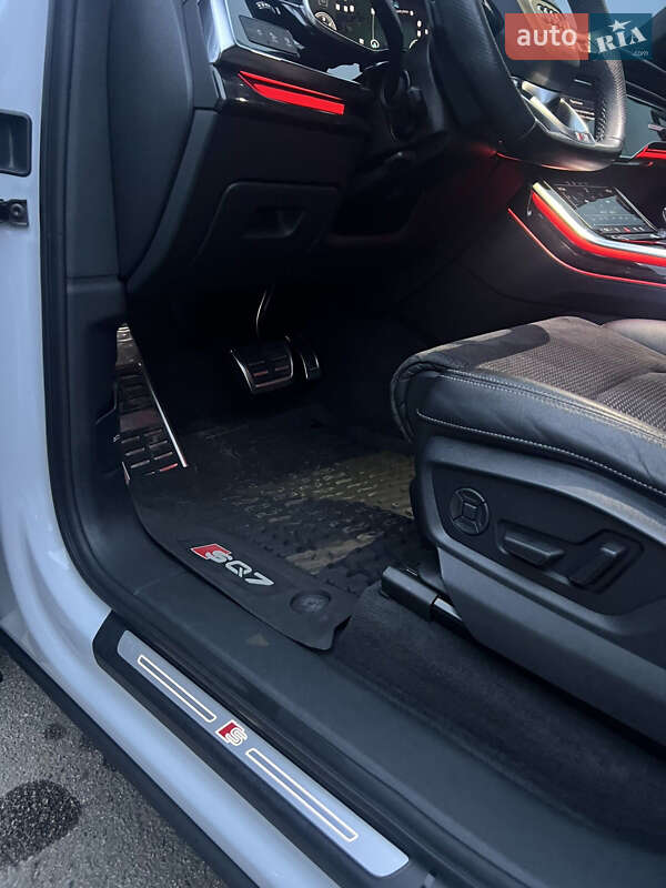 Внедорожник / Кроссовер Audi Q7 2021 в Умани