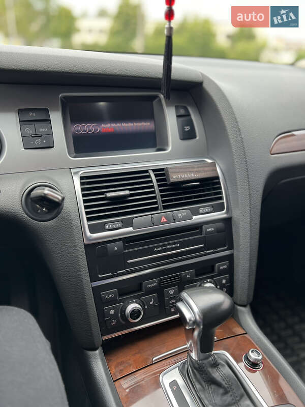Внедорожник / Кроссовер Audi Q7 2012 в Березному фото 36 Внедорожник / Кроссовер Audi Q7 2012 в Березному