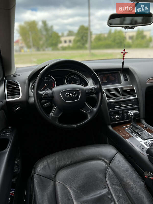 Внедорожник / Кроссовер Audi Q7 2012 в Березному фото 50 Внедорожник / Кроссовер Audi Q7 2012 в Березному
