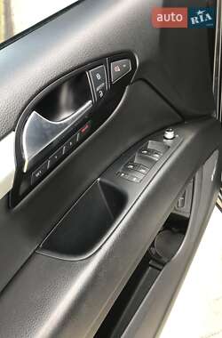 Позашляховик / Кросовер Audi Q7 2011 в 