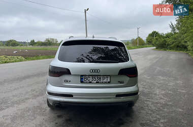 Внедорожник / Кроссовер Audi Q7 2015 в 