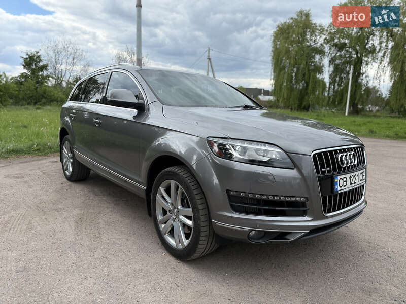Позашляховик / Кросовер Audi Q7 2011 в Ніжині