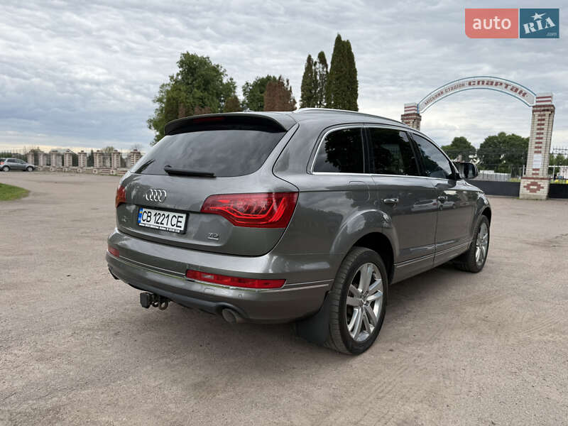 Позашляховик / Кросовер Audi Q7 2011 в Ніжині
