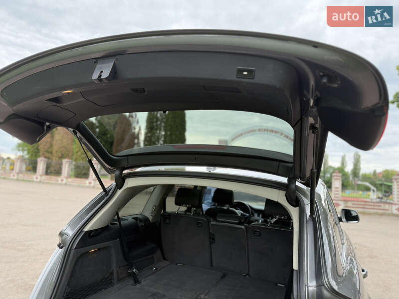 Позашляховик / Кросовер Audi Q7 2011 в Ніжині