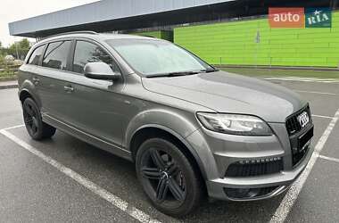 Внедорожник / Кроссовер Audi Q7 2015 в Киеве