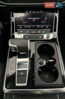 Внедорожник / Кроссовер Audi Q7 2020 в 