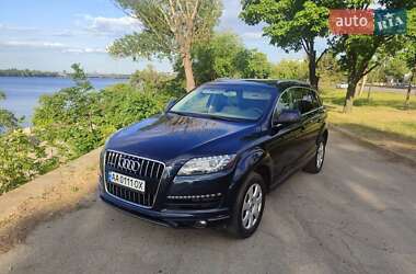 Позашляховик / Кросовер Audi Q7 2010 в Дніпрі