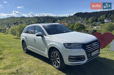 Внедорожник / Кроссовер Audi Q7 2019 в 