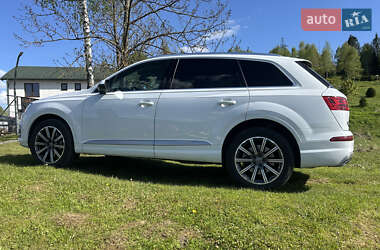 Внедорожник / Кроссовер Audi Q7 2019 в 
