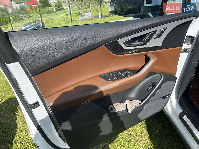 Внедорожник / Кроссовер Audi Q7 2019 в Львове
